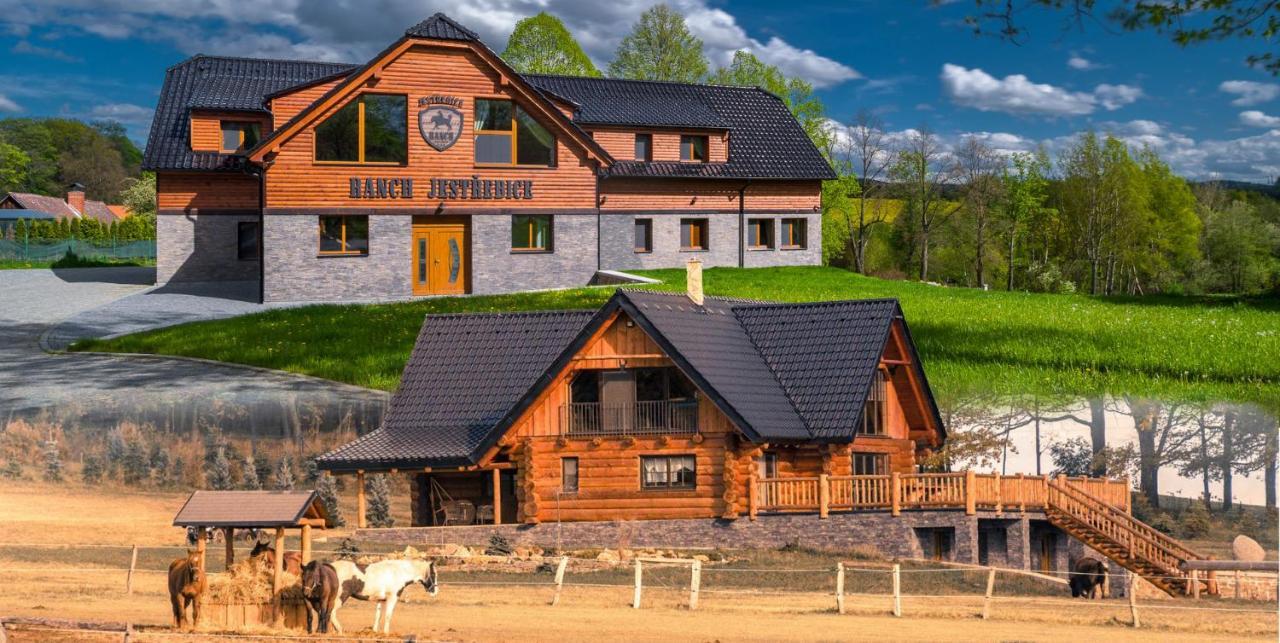 Hotel Ranch Jestrebice Hermanicky Zewnętrze zdjęcie