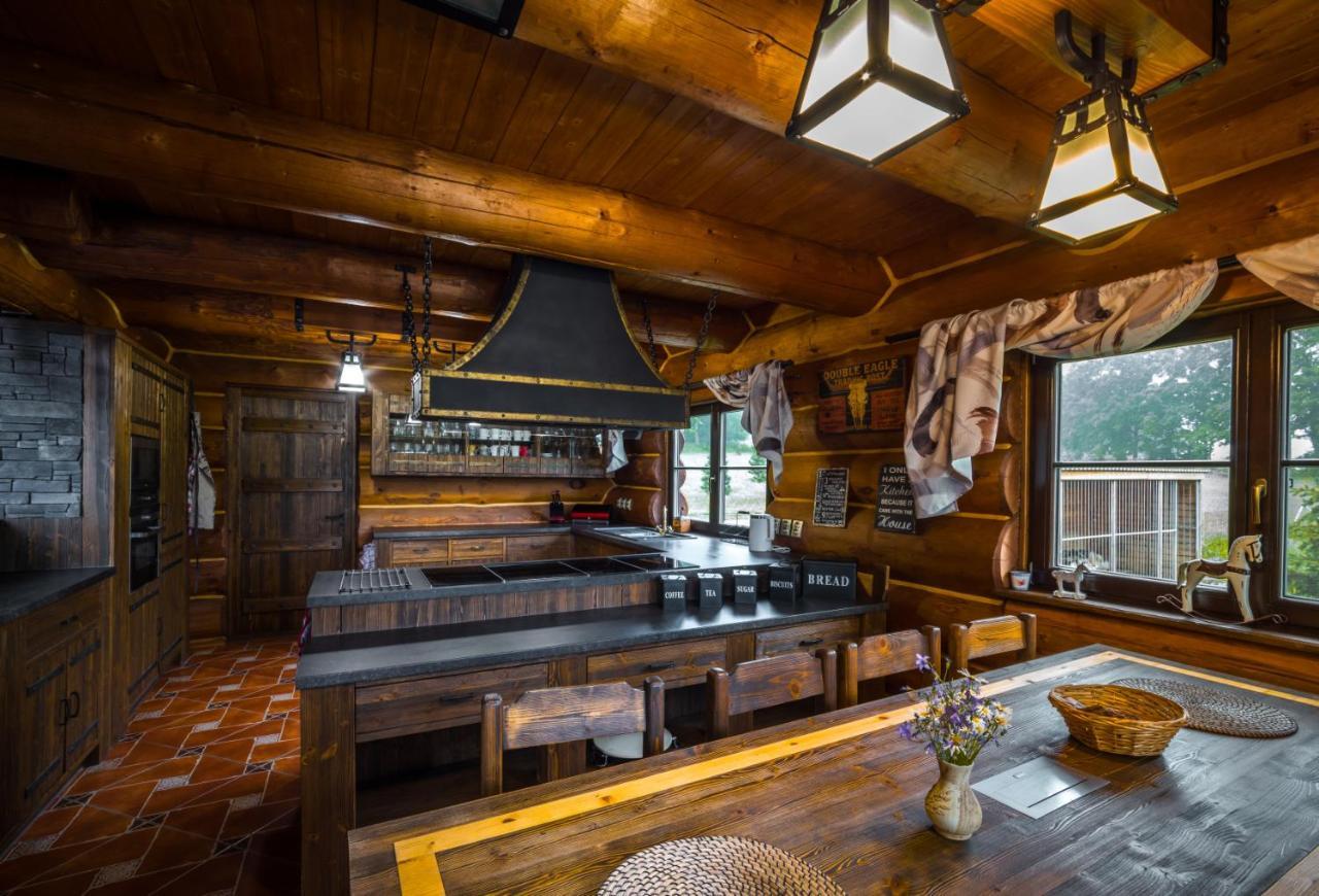 Hotel Ranch Jestrebice Hermanicky Zewnętrze zdjęcie