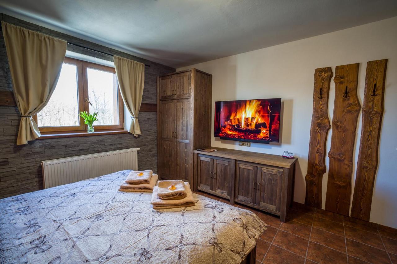 Hotel Ranch Jestrebice Hermanicky Zewnętrze zdjęcie